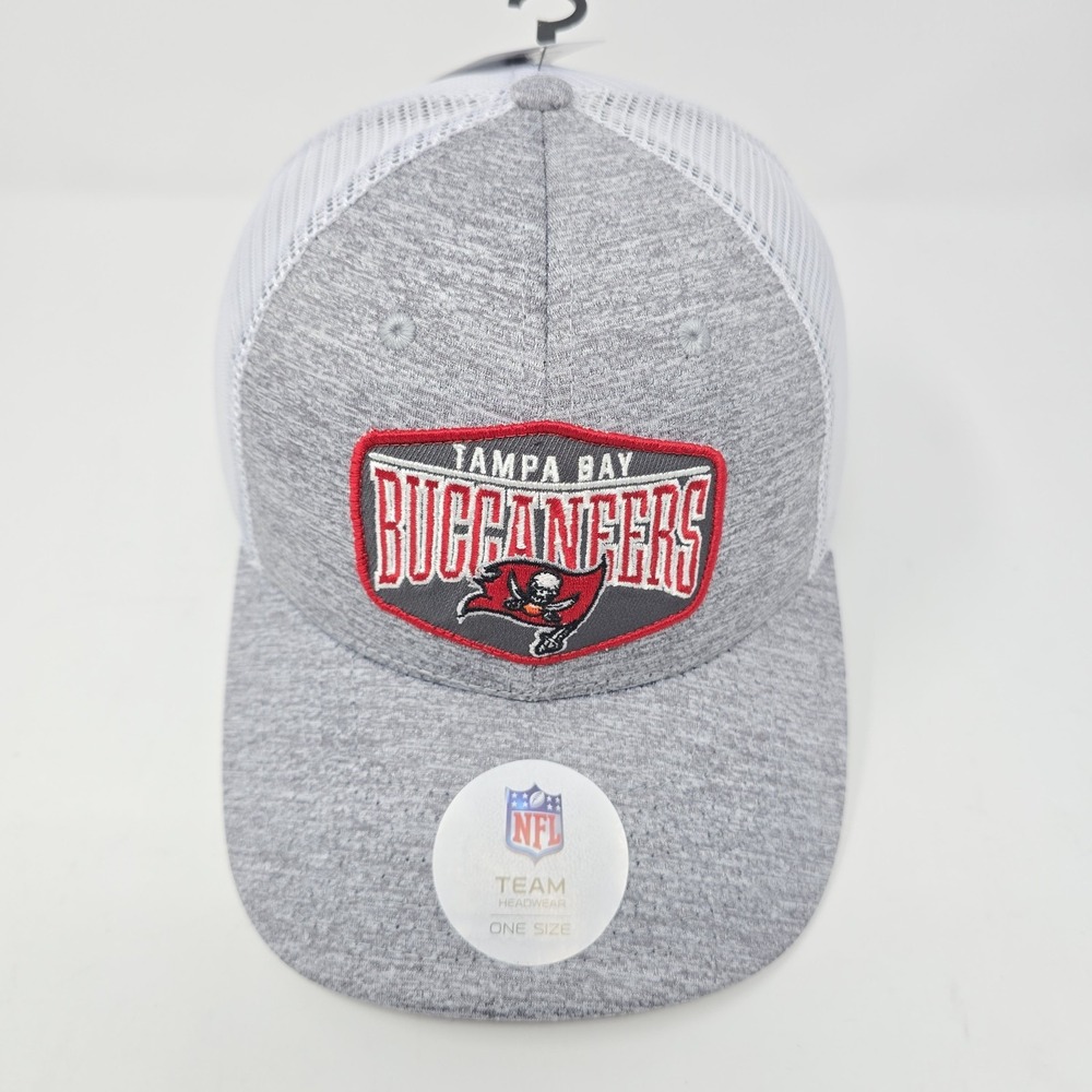 NFL Team Headwear Tampa Bay Buccaneers Gray White Trucker Snapback Hat OSFM